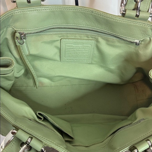 Vintage Coach Light Olive Avocado Green Soho Hamptons Shoulder Bag f13732 - Picture 4 of 7